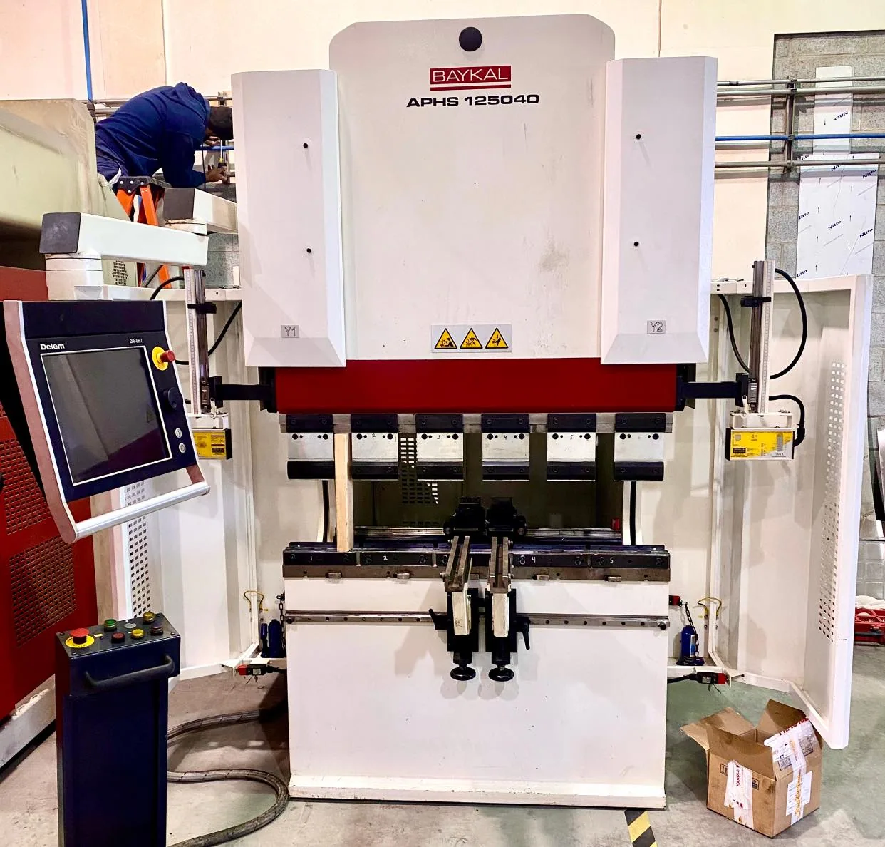 CNC press brake