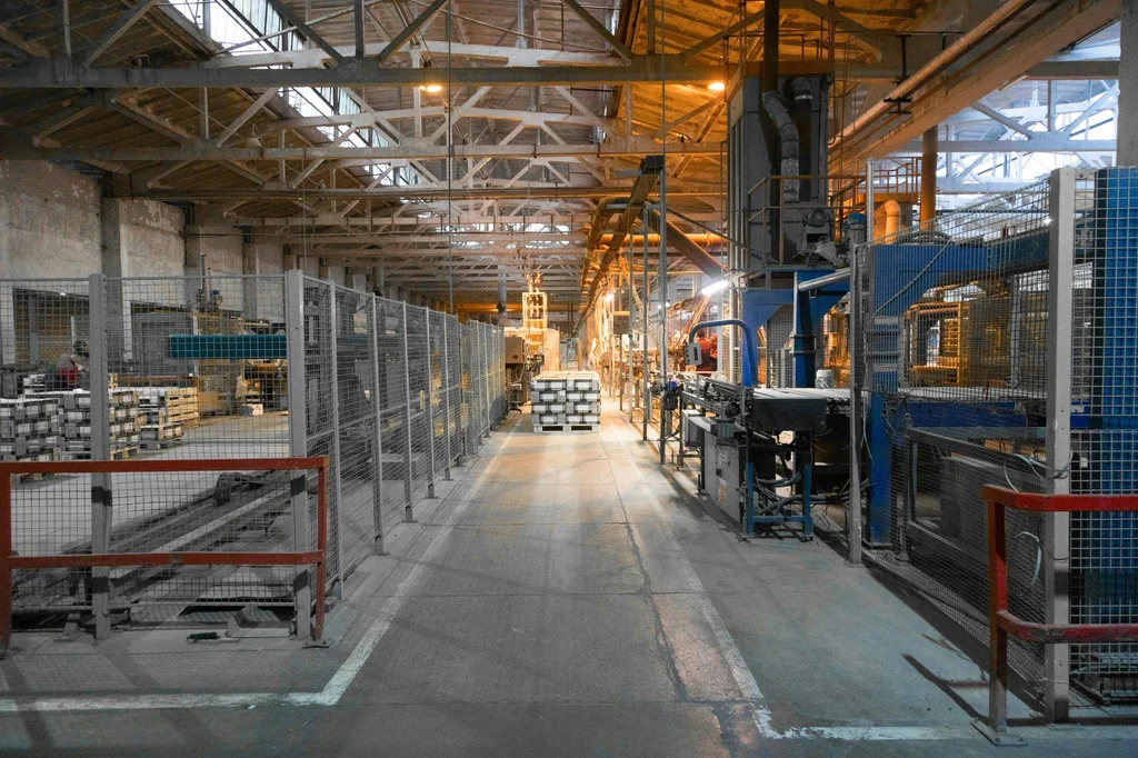 Metal fabrication in Laval, integrated manufacturer
