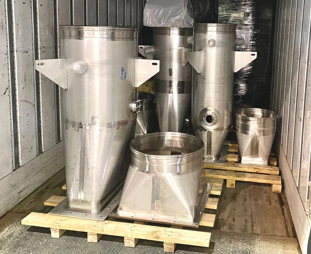 Transition alimentaire en acier inoxydable brossé, ADI Laval.